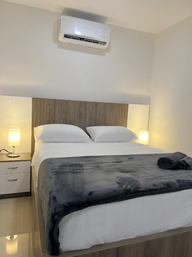 Hotel Boutique Bussines Center กาลี ภายนอก รูปภาพ